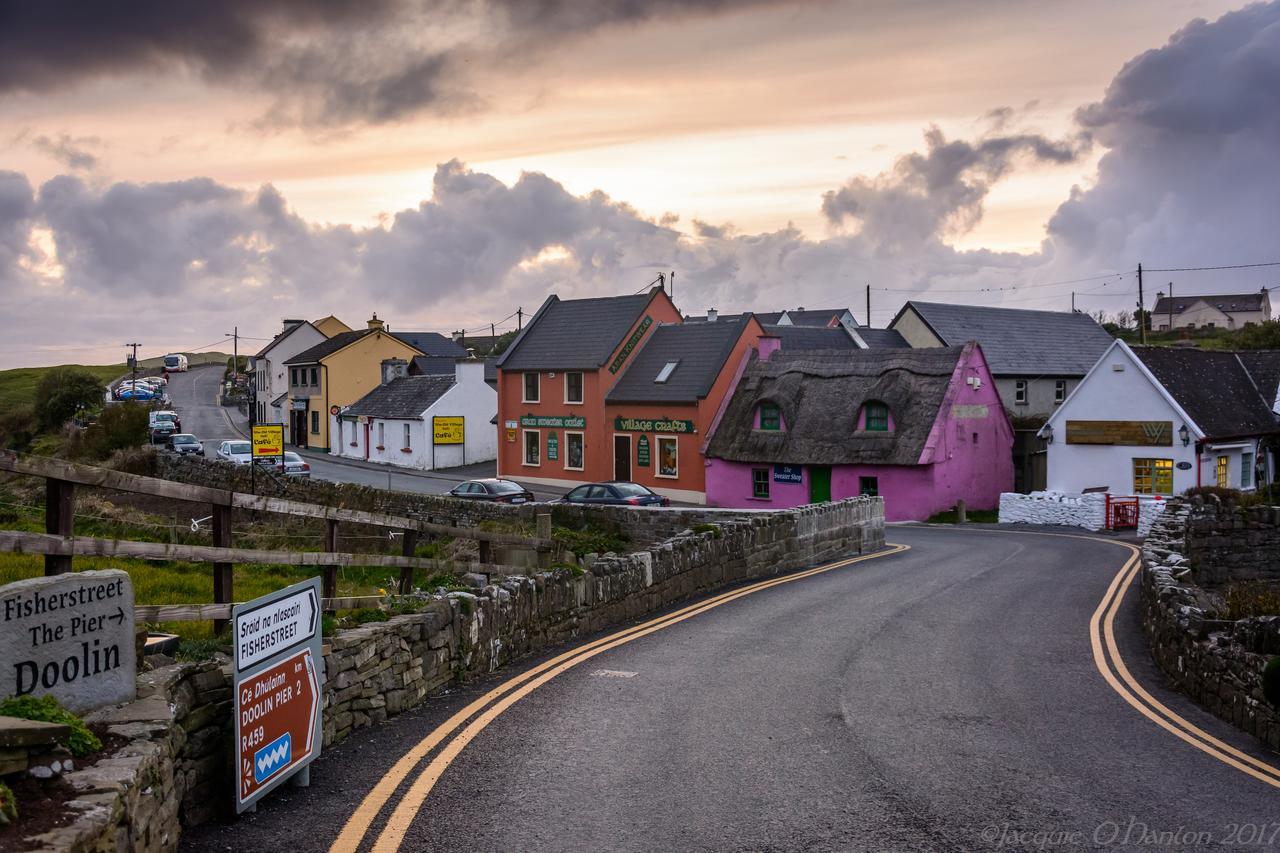 The Pipers Rest Otel Doolin Dış mekan fotoğraf